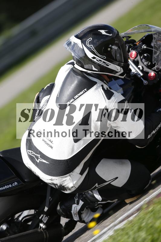 /53 16.09.2025 Track Day Domi Aegerter ADR/Gruppe rot/9